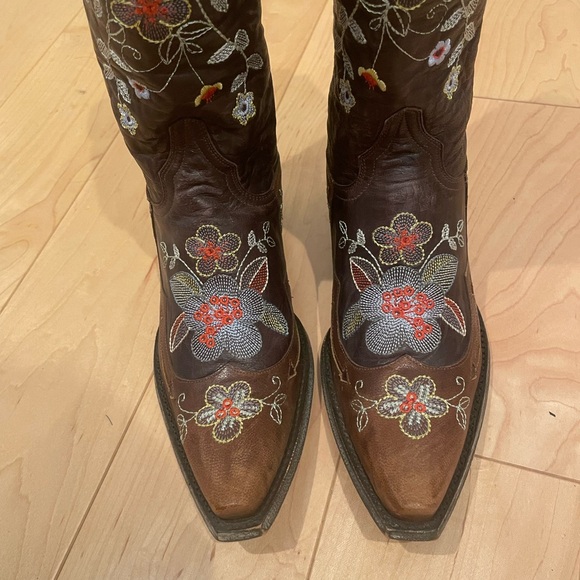 New in Box Old Gringo Bonnie 13” Boots size 7.5 - Picture 4 of 13